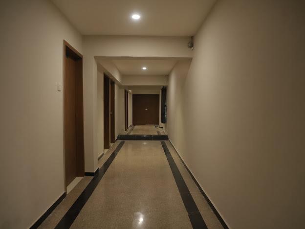 Hotel Royal Orbit Rajkot Bagian luar foto